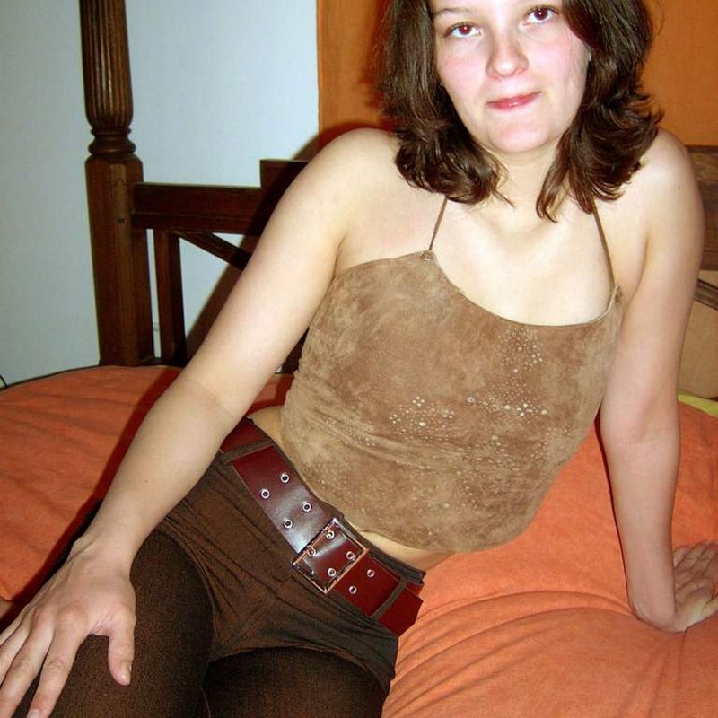 Bridget 25 Escort girl Long Ashton