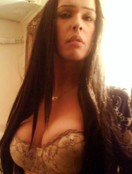 Rebeccah 31 Escort Omagh