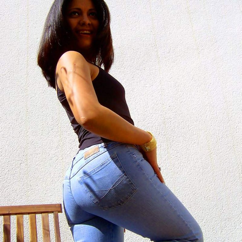 September 28 Escort girls Spetisbury