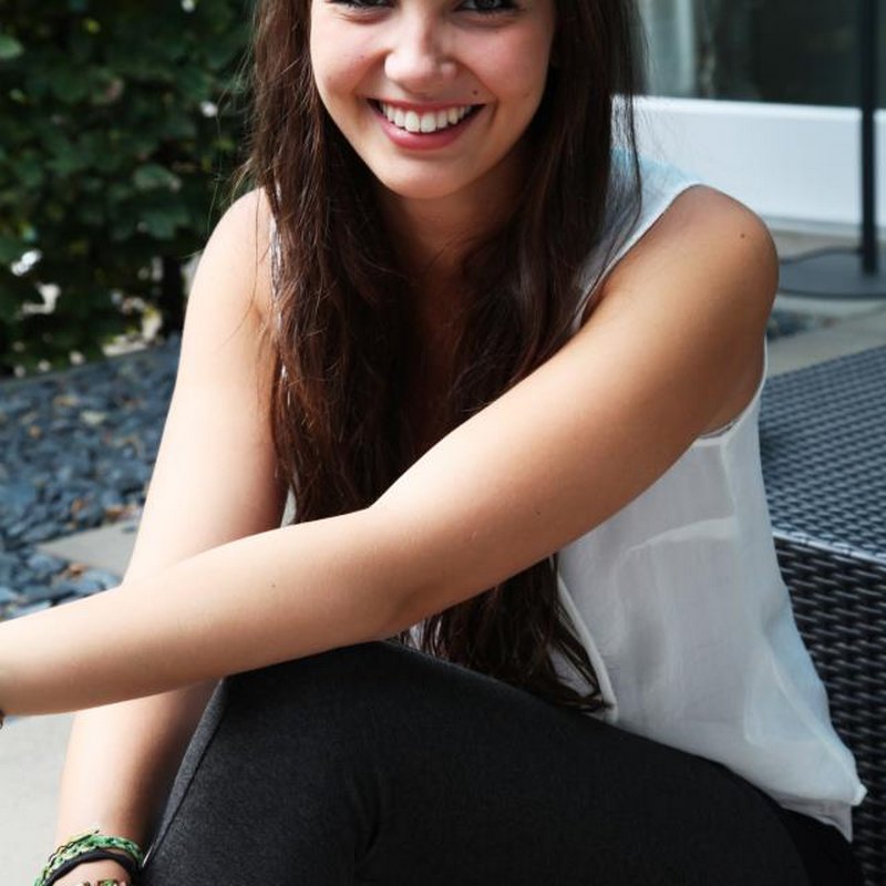 Leila 25 Escort Stanhope