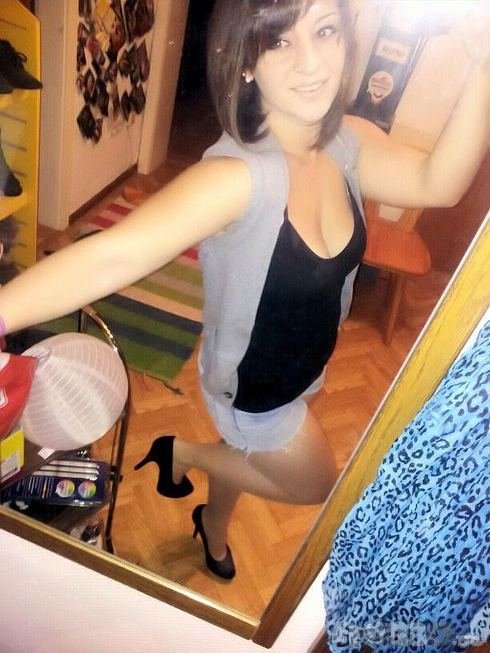 Ernestine 34 Escort Warlingham