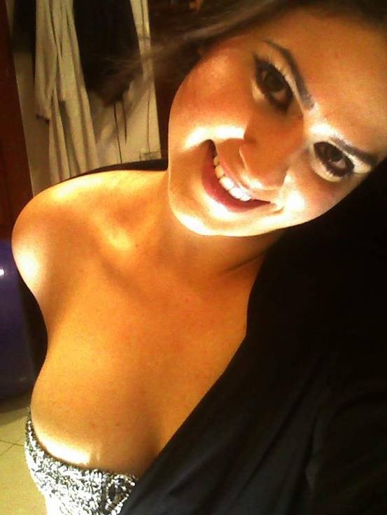 Gloria 25 Escort in Cambusnethan