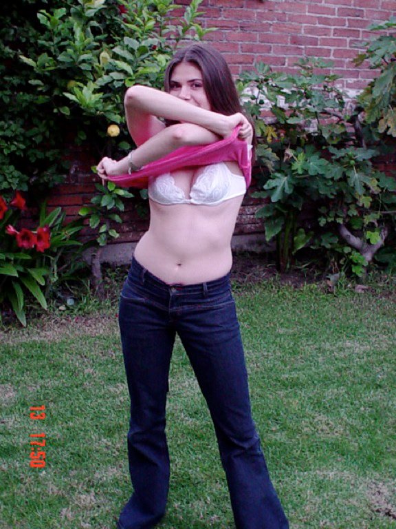 Xena 29 Escorts Hook