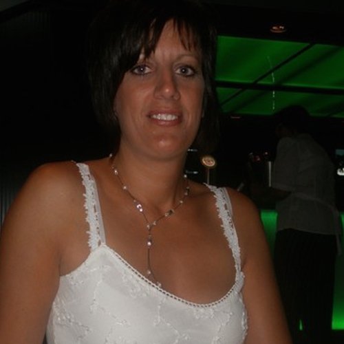 Asia 24 Escort girl Mickleover