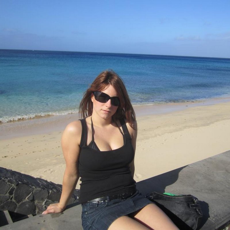 Evelyn 33 Prostitutes Cuddington