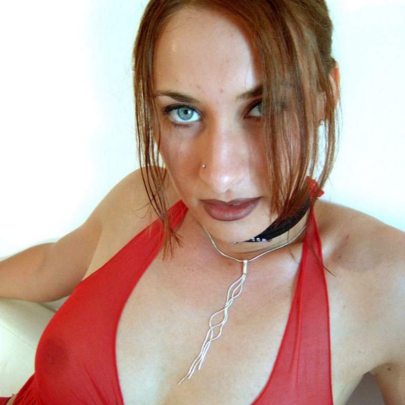 Lucile 33 Escorts Headless Cross