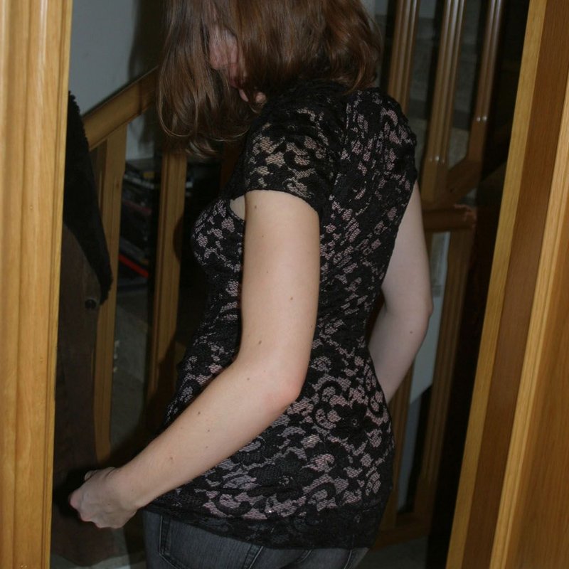 Taylor 32 Escort services Kempsford