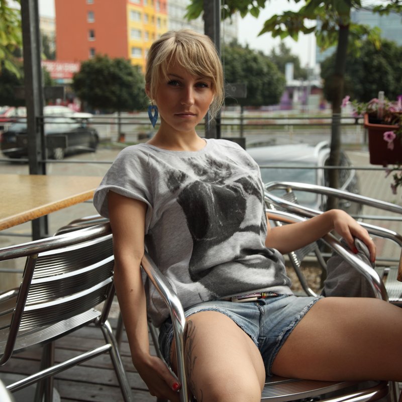 Maralyn 33 Escort Monkton Heathfield